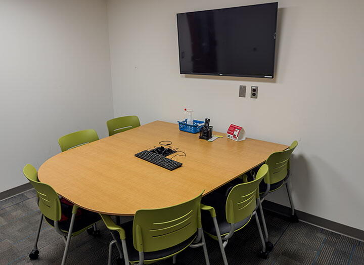 Interior View of Robeson Study Room 251, Highlighting Display